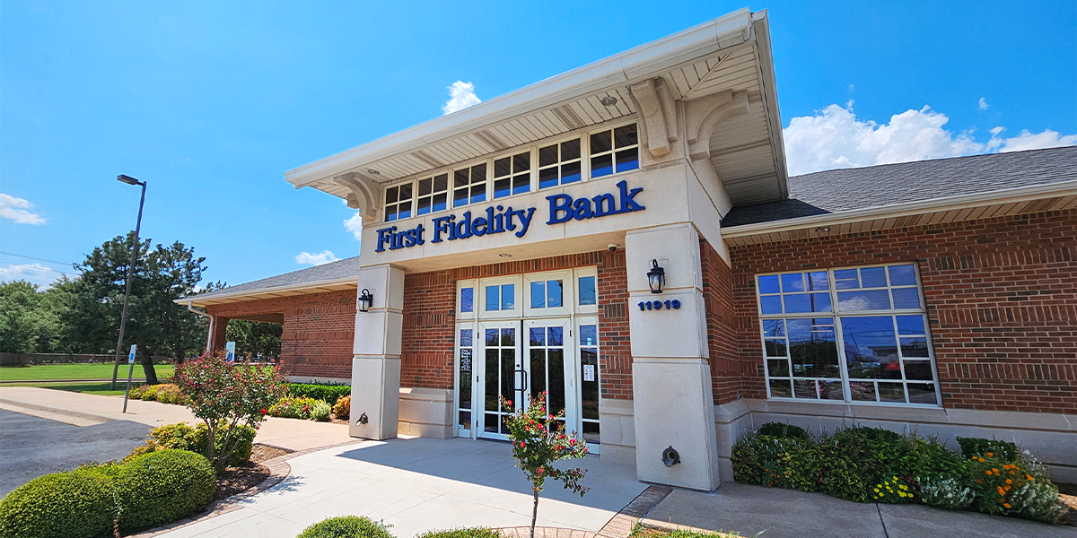 Banks - Moore-Oklahoma City, Oklahoma, First Fidelity Bank - 11919 S Pennsylvania Ave, Oklahoma City, OK 73170