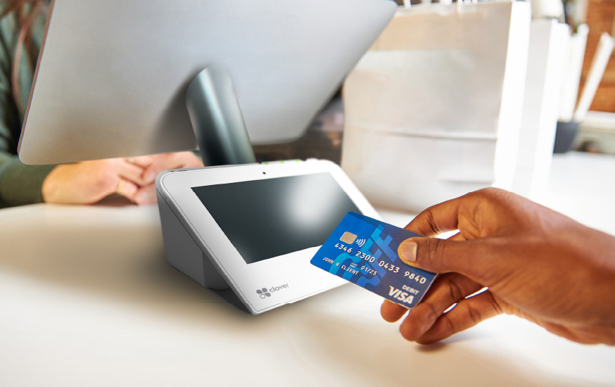 contactless checkout at shop
